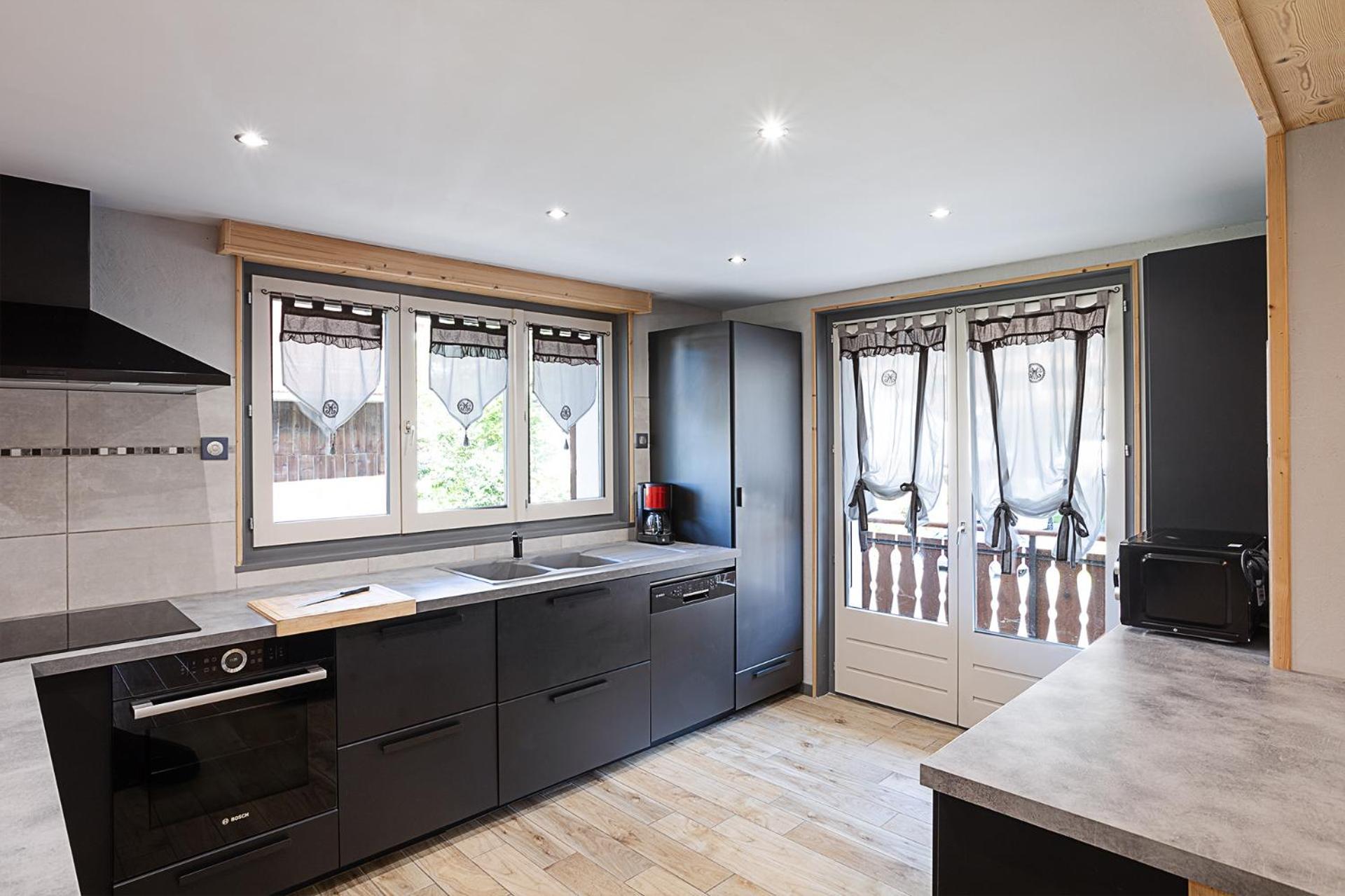 Chalet Les 4 Saisons - Ski, Parking Et Jardin Abondance エクステリア 写真