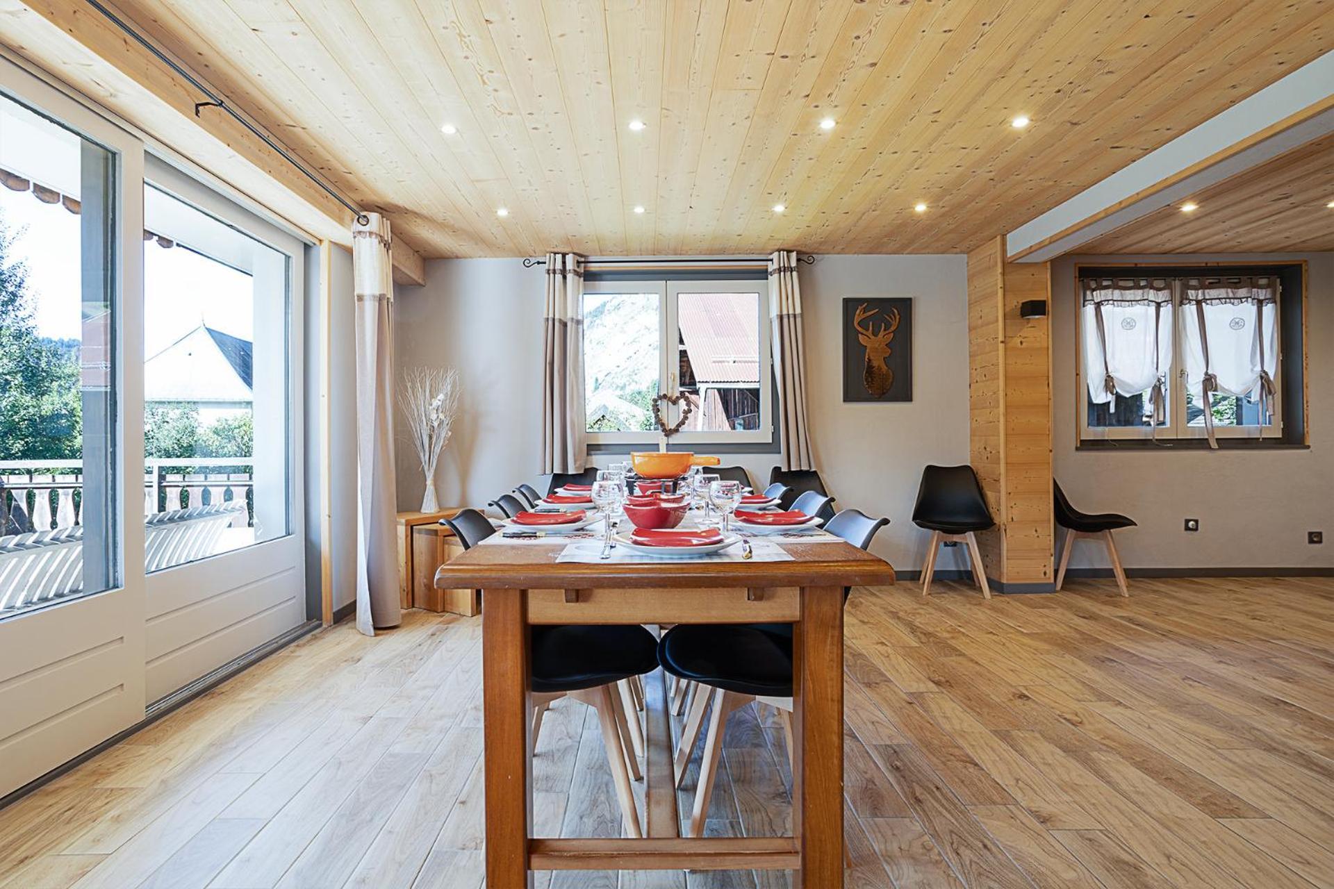 Chalet Les 4 Saisons - Ski, Parking Et Jardin Abondance エクステリア 写真