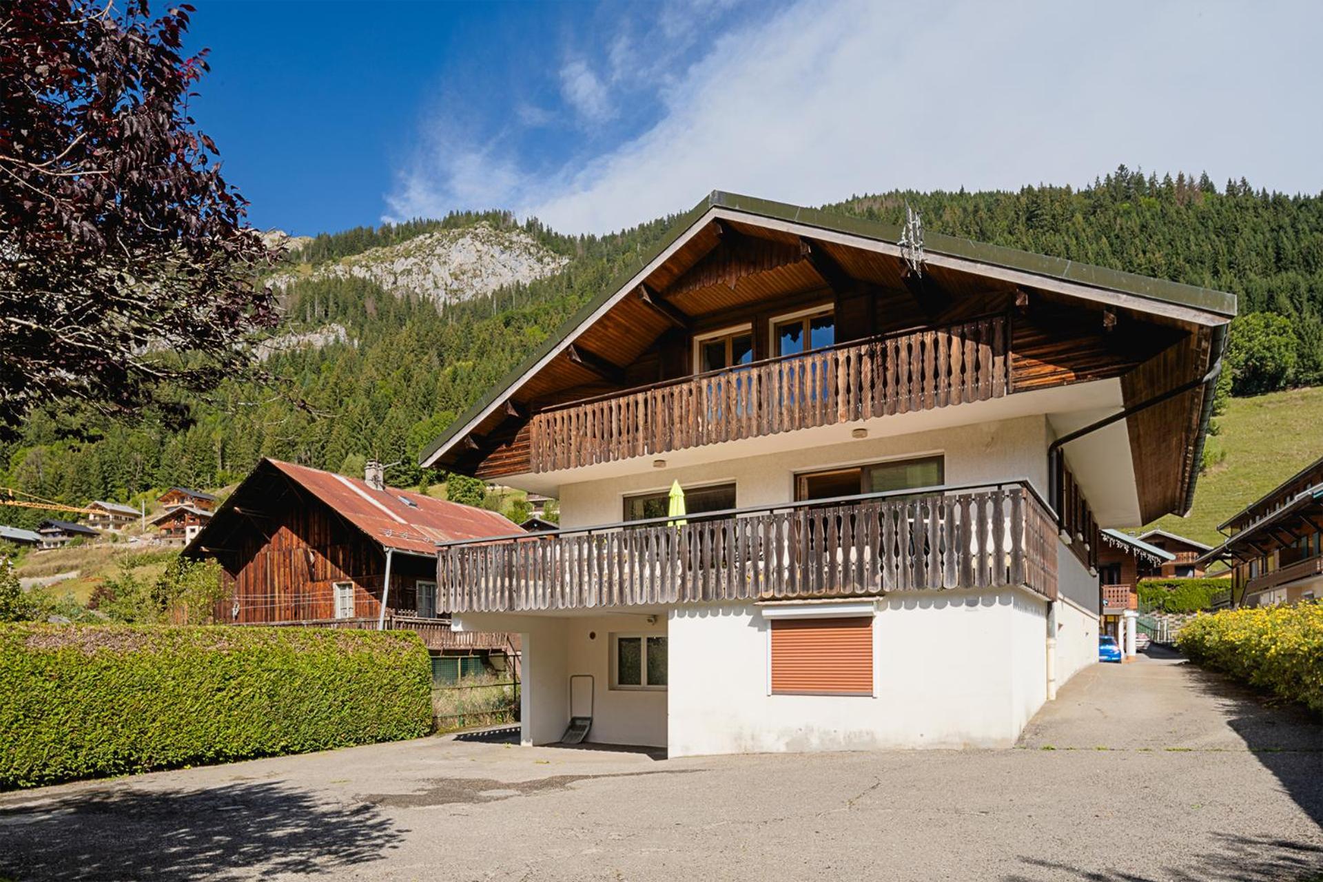 Chalet Les 4 Saisons - Ski, Parking Et Jardin Abondance エクステリア 写真